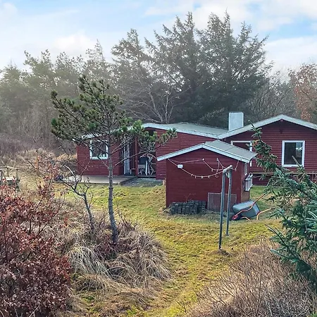 Xlviii Holiday home
